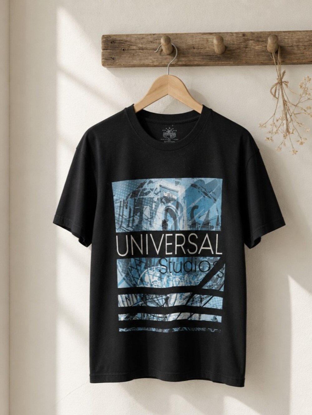 Universal Studio Black and Blue Graphic Cotton Tee Men's Size XXL
